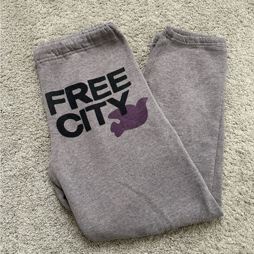 Free City Sweatpants